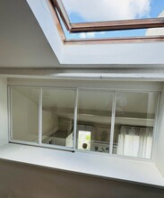 Verrière blanche pour une mezzanine